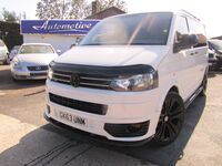 VOLKSWAGEN TRANSPORTER SHUTTLE