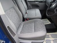 VOLKSWAGEN TRANSPORTER SHUTTLE