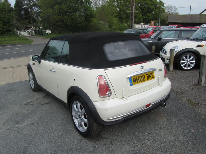 MINI CONVERTIBLE