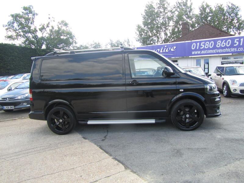 VOLKSWAGEN TRANSPORTER