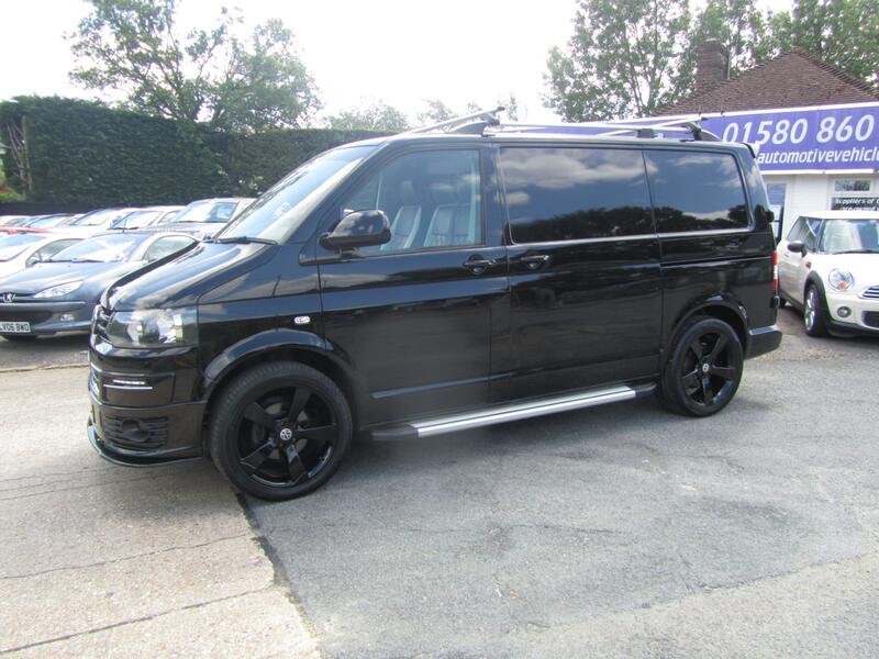 VOLKSWAGEN TRANSPORTER