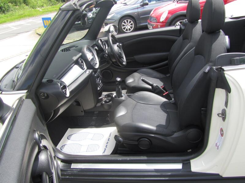 MINI CONVERTIBLE