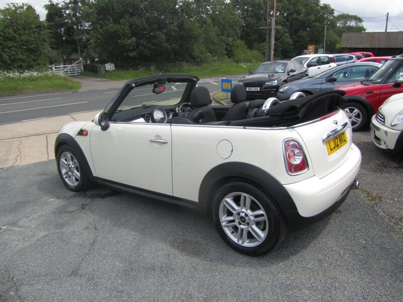 MINI CONVERTIBLE
