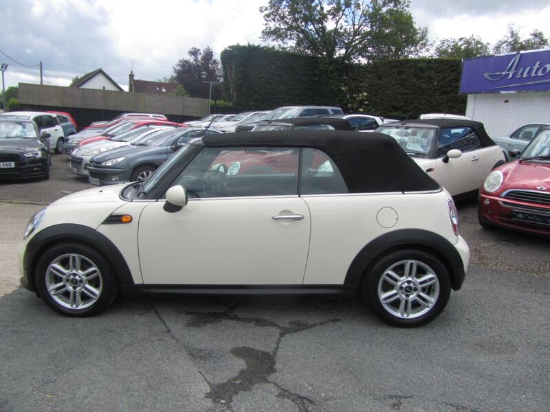 MINI CONVERTIBLE