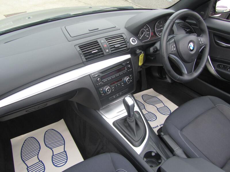 BMW 1 SERIES
