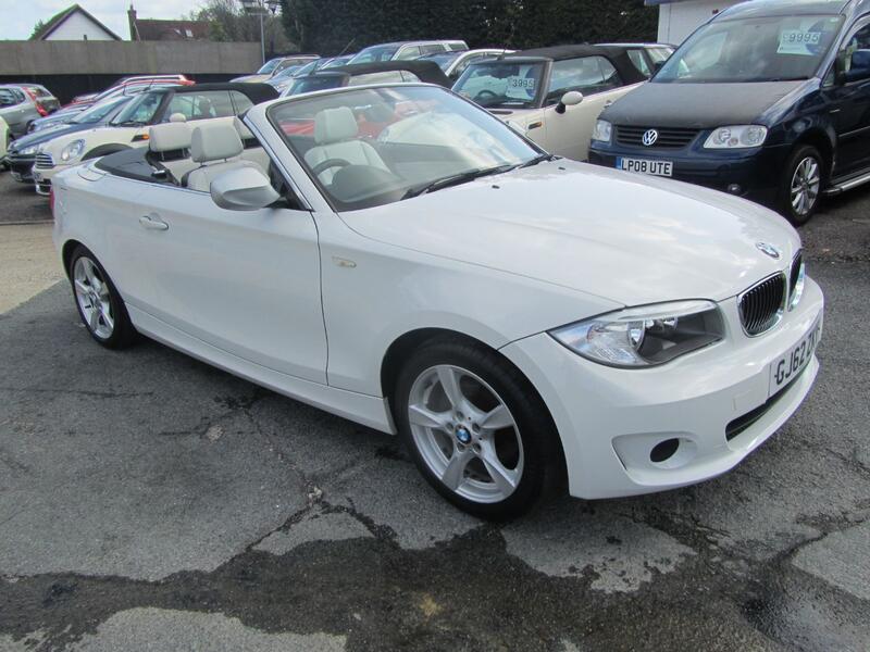 BMW 1 SERIES