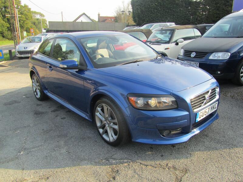 VOLVO C30