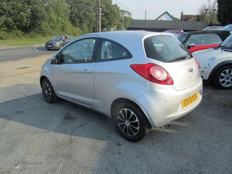 FORD KA