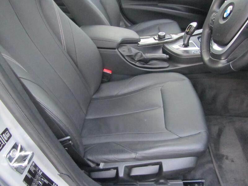 BMW 3 SERIES