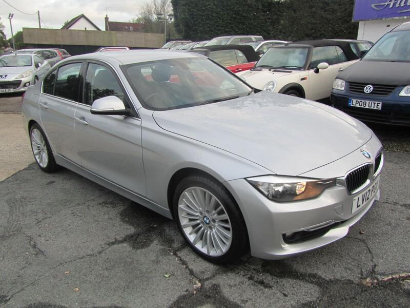 BMW 3 SERIES