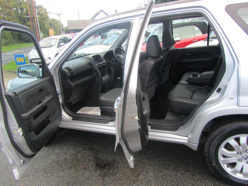 HONDA CR-V