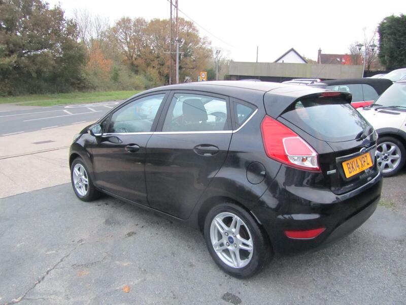 FORD FIESTA