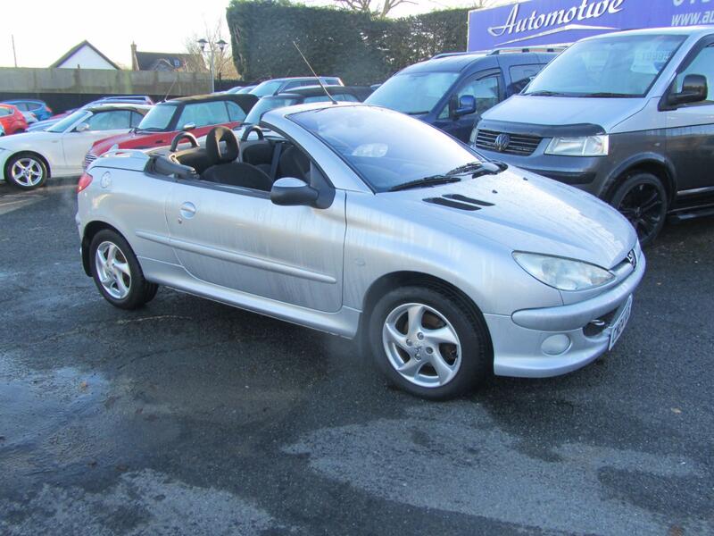 PEUGEOT 206