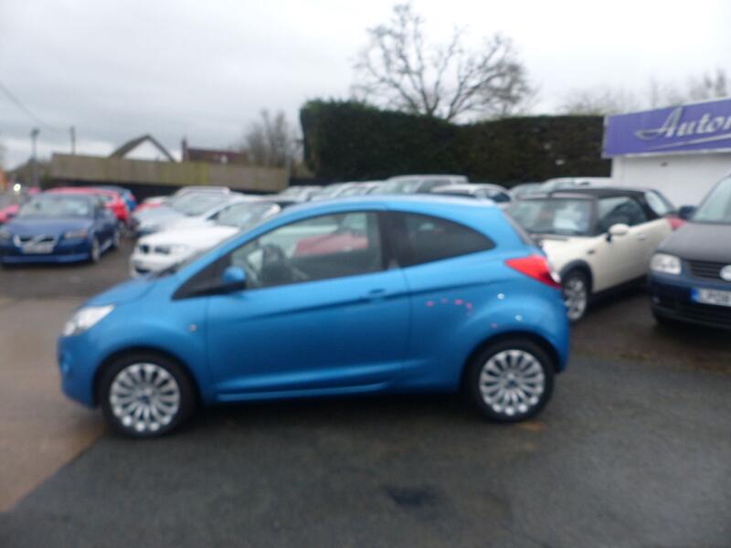 FORD KA