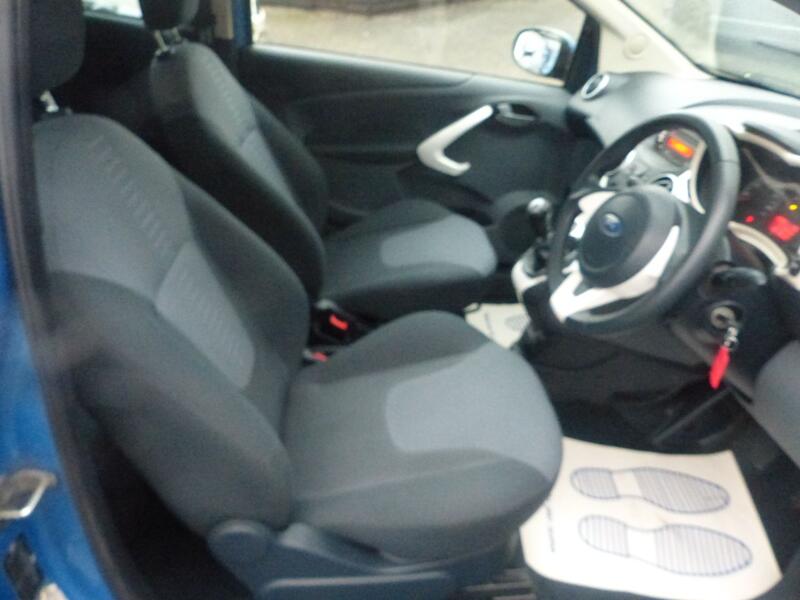 FORD KA
