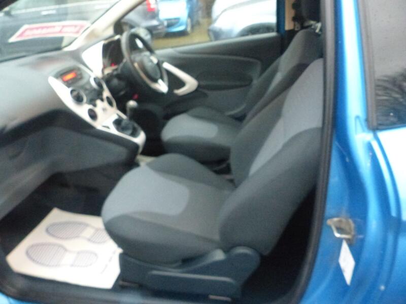 FORD KA