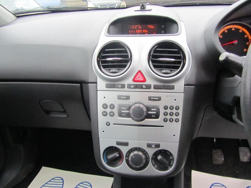 VAUXHALL CORSA