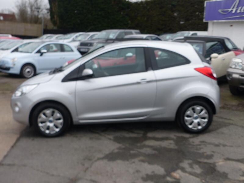 FORD KA